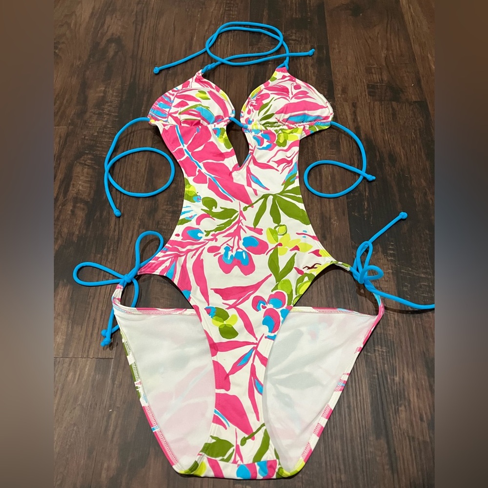 Women's Floral One-Piece Swimsuit